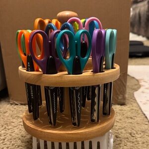 Kraft Edgers Scissors Set with Wooden Holder